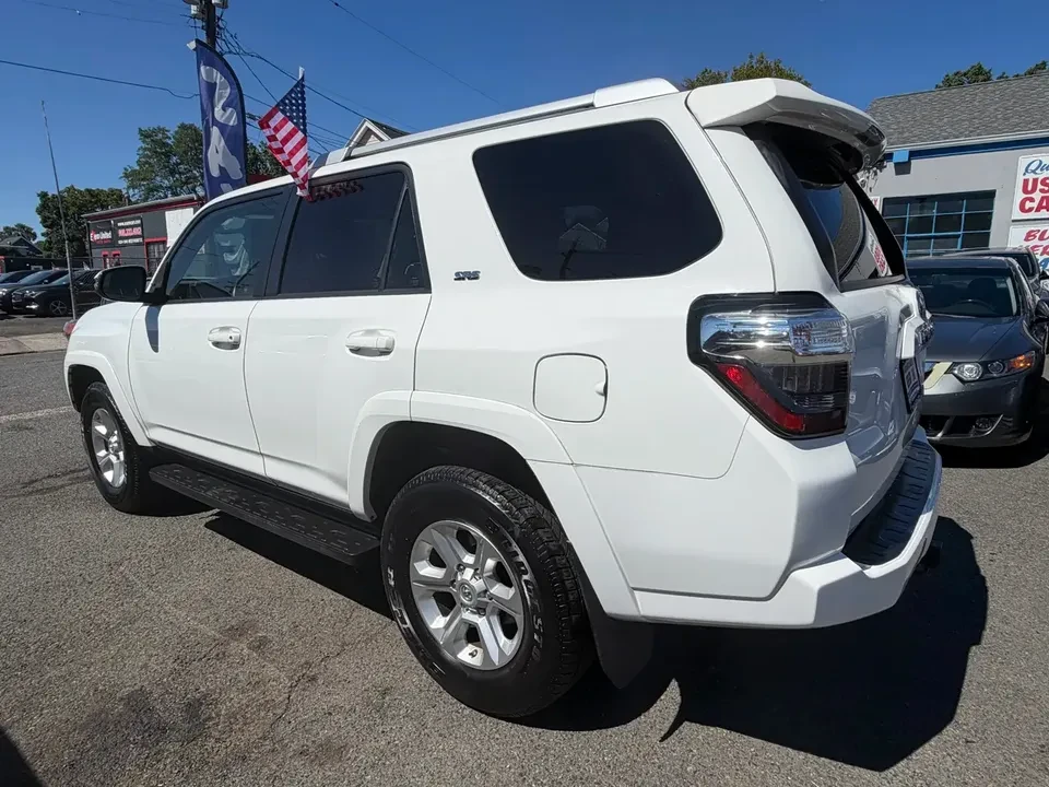 2020 Toyota 4Runner 5th Gen - Image 4 of 20
