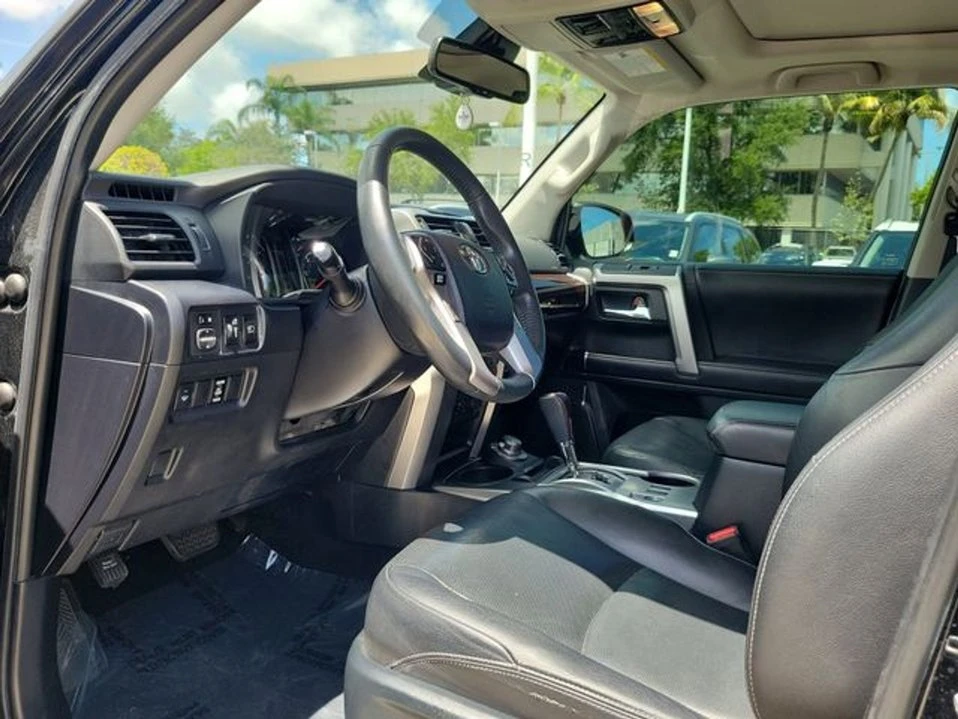 2020 Toyota 4Runner 5th Gen - Image 10 of 20