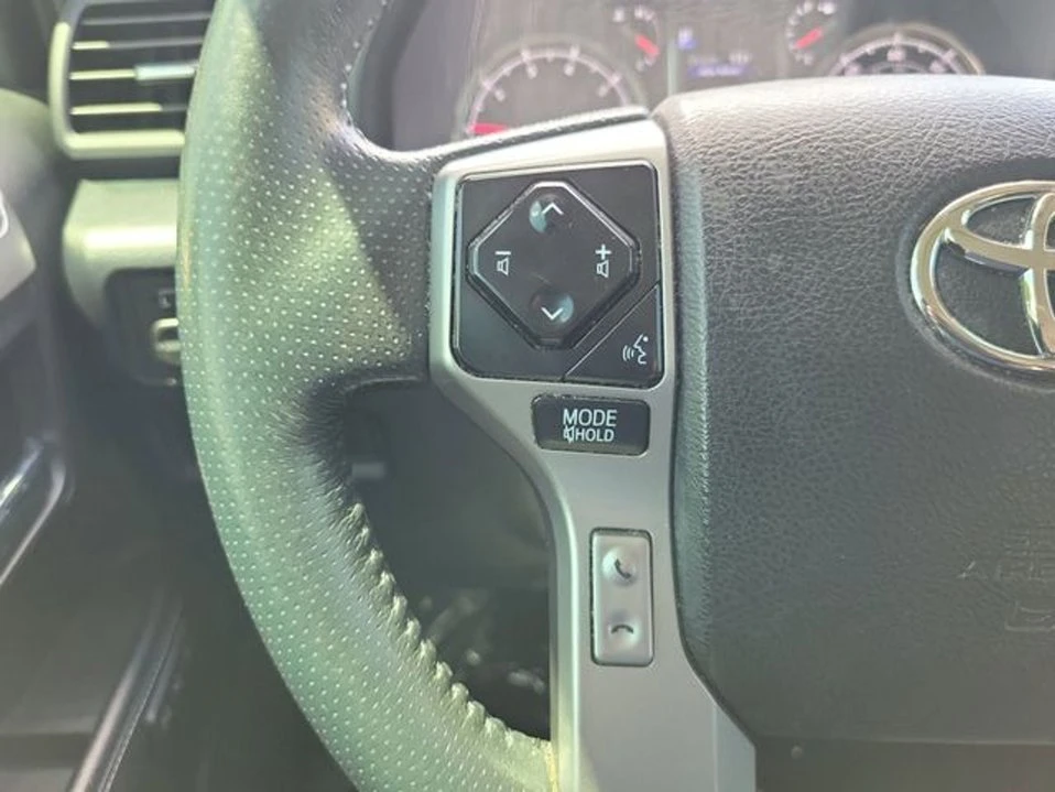 2020 Toyota 4Runner 5th Gen - Image 15 of 20