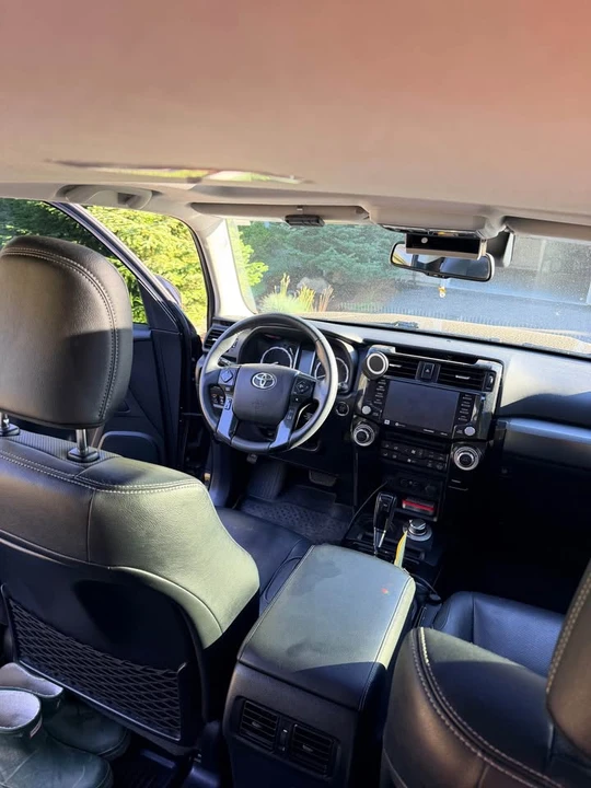 2020 Toyota 4Runner 5th Gen - Image 6 of 10