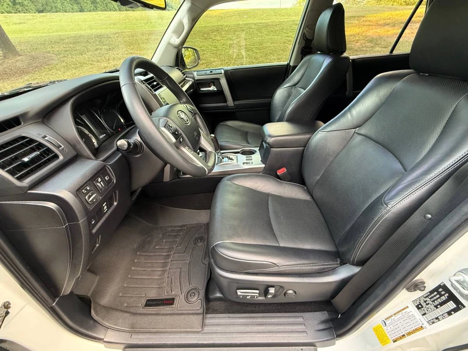 2020 Toyota 4Runner 5th Gen - Image 9 of 24