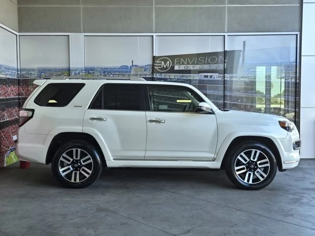 2020 Toyota 4Runner 5th Gen - Image 4 of 12