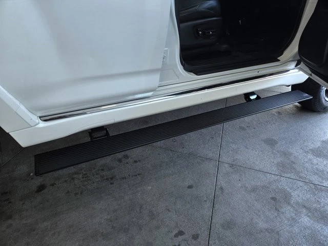 2020 Toyota 4Runner 5th Gen - Image 8 of 12