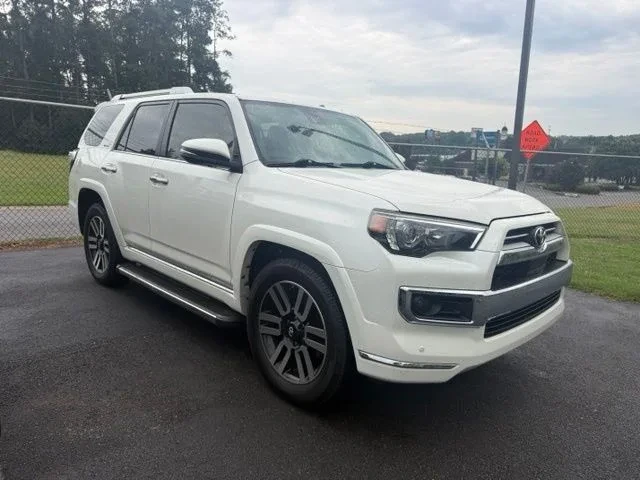 2020 Toyota 4Runner 5th Gen - Image 3 of 5