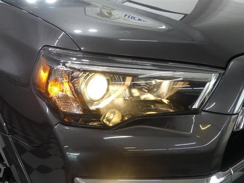 2020 Toyota 4Runner 5th Gen - Image 14 of 20