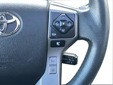 2020 Toyota 4Runner 5th Gen - Image 16 of 20