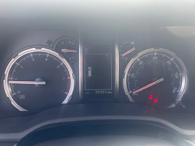 2020 Toyota 4Runner 5th Gen - Image 5 of 9