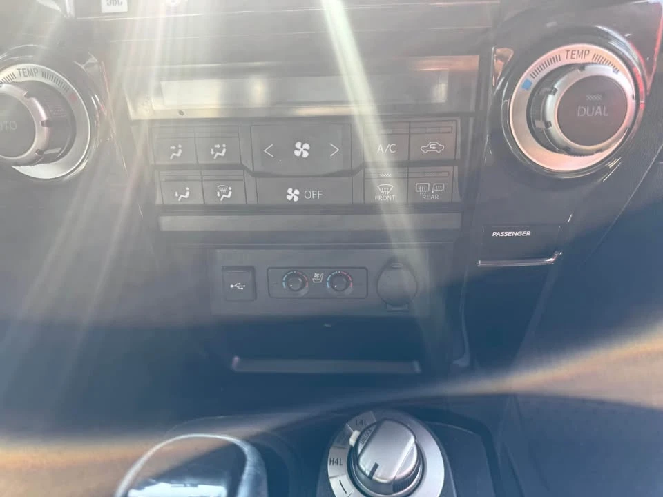2020 Toyota 4Runner 5th Gen - Image 13 of 14