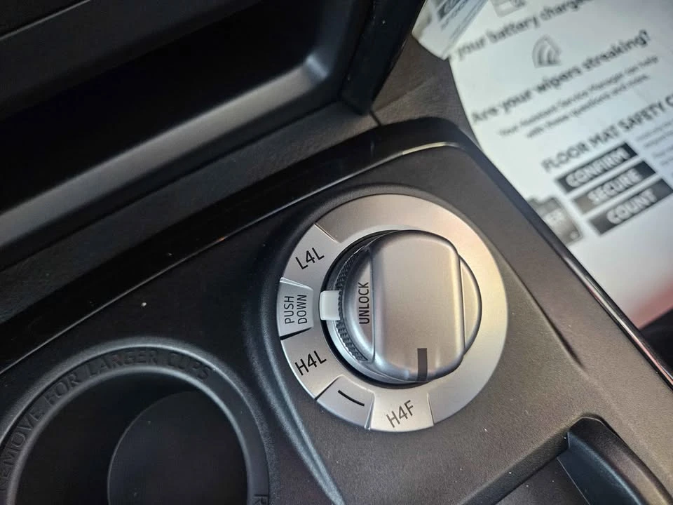 2020 Toyota 4Runner 5th Gen - Image 12 of 18