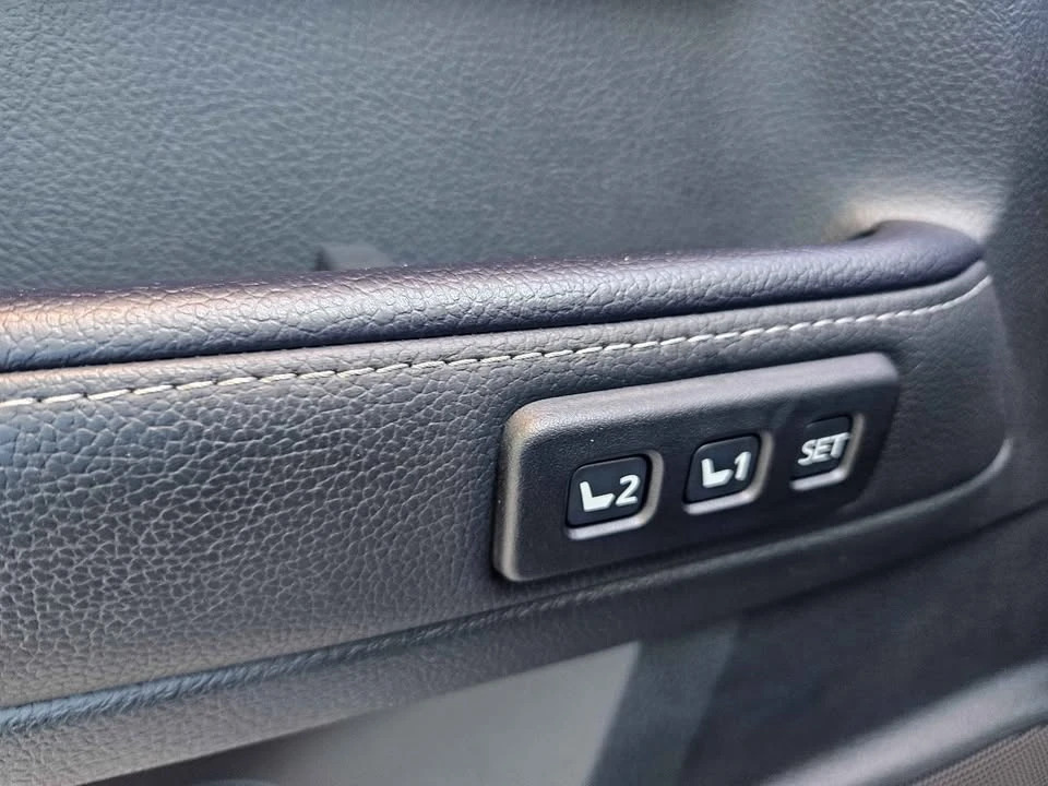 2020 Toyota 4Runner 5th Gen - Image 17 of 18