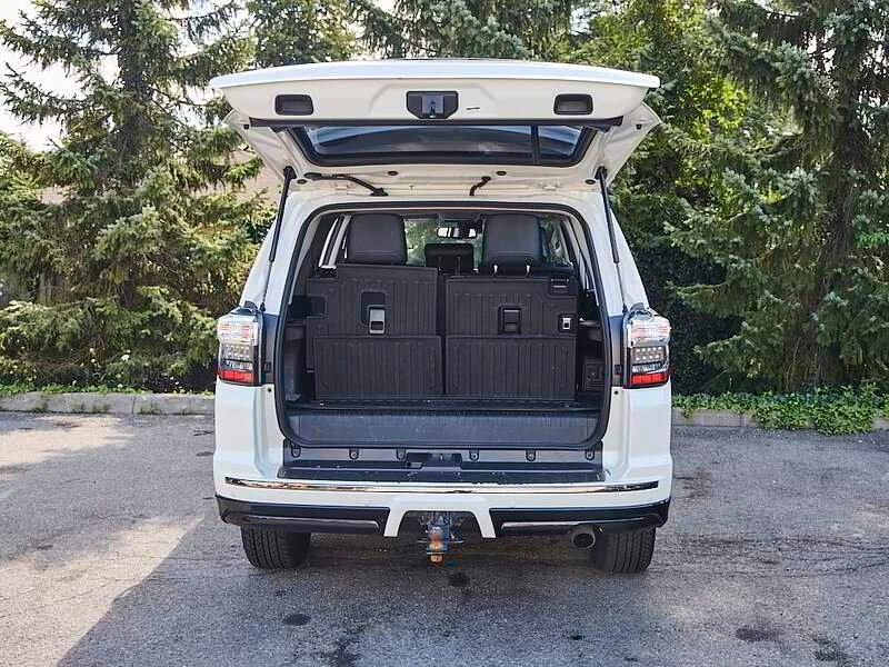 2020 Toyota 4Runner 5th Gen - Image 17 of 18