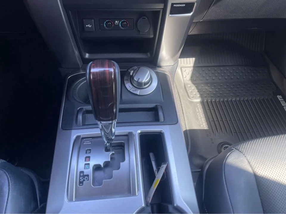 2020 Toyota 4Runner 5th Gen - Image 18 of 20