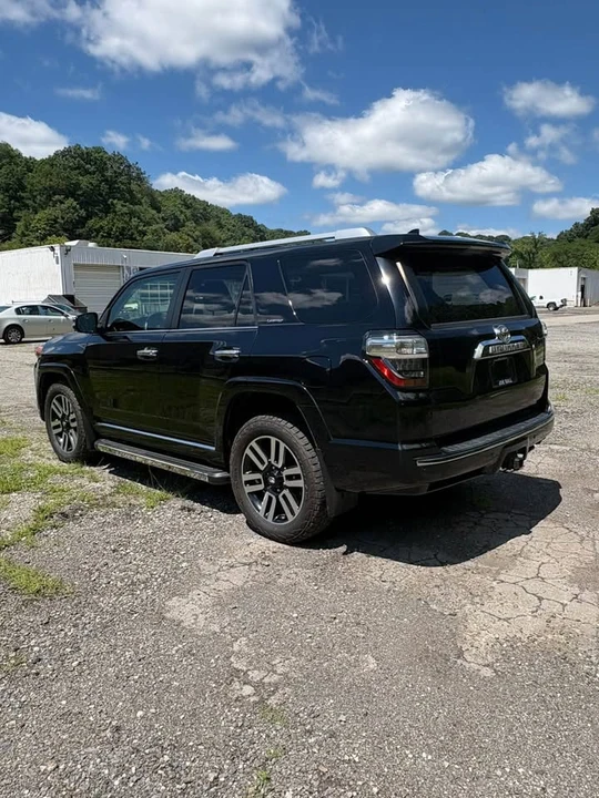 2020 Toyota 4Runner 5th Gen - Image 3 of 7