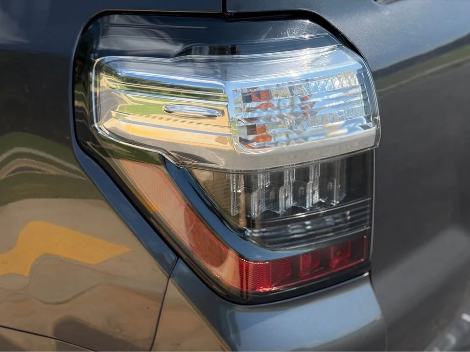 2020 Toyota 4Runner 5th Gen - Image 10 of 19