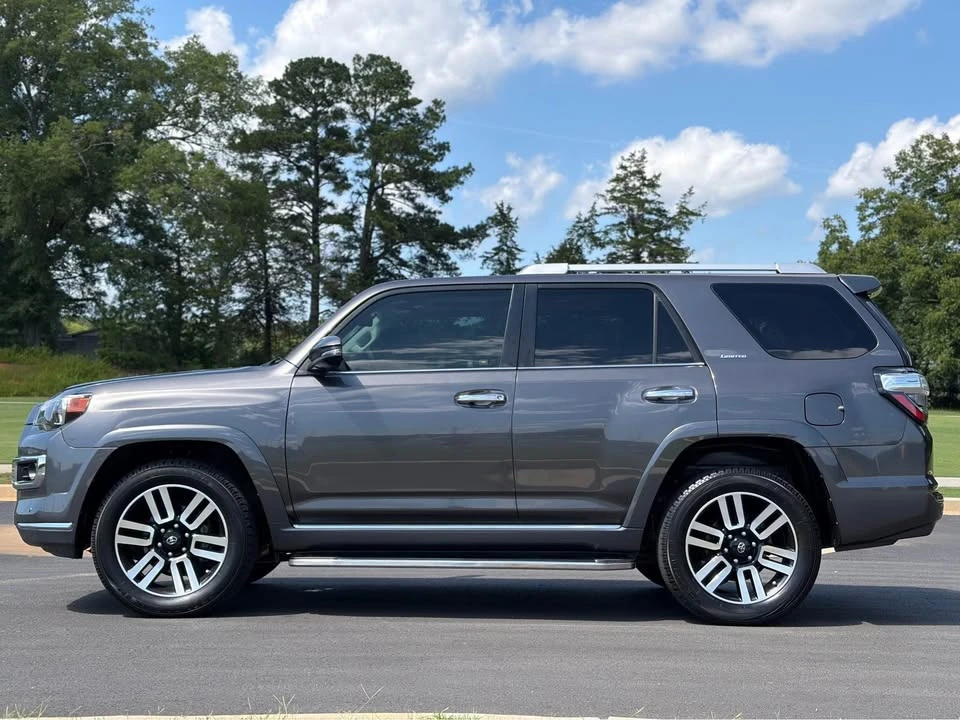 2020 Toyota 4Runner 5th Gen - Image 7 of 19
