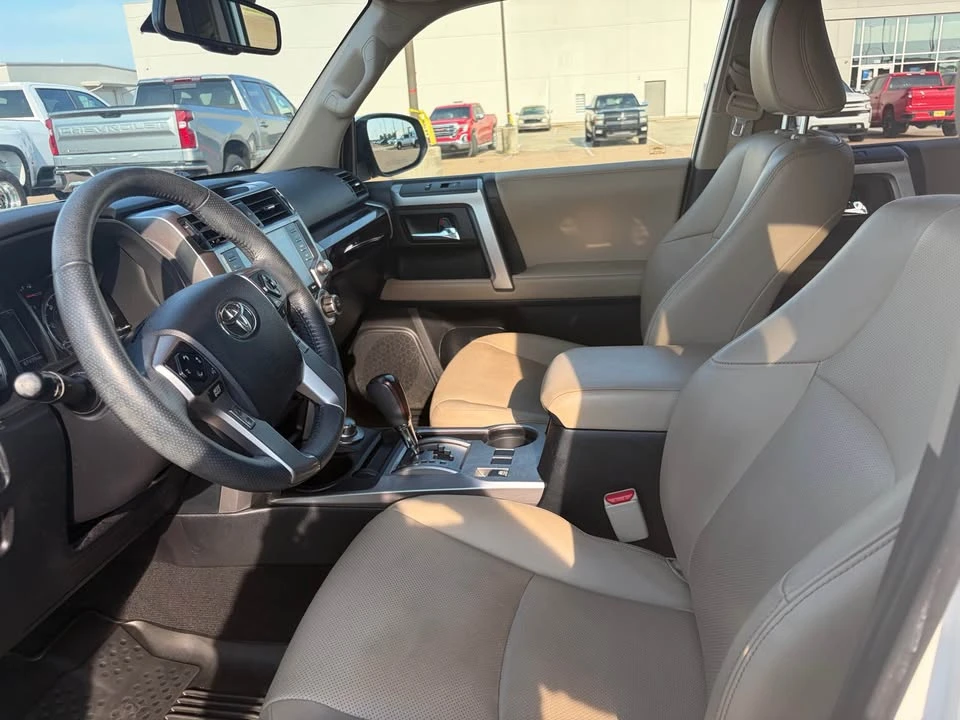 2020 Toyota 4Runner 5th Gen - Image 5 of 7
