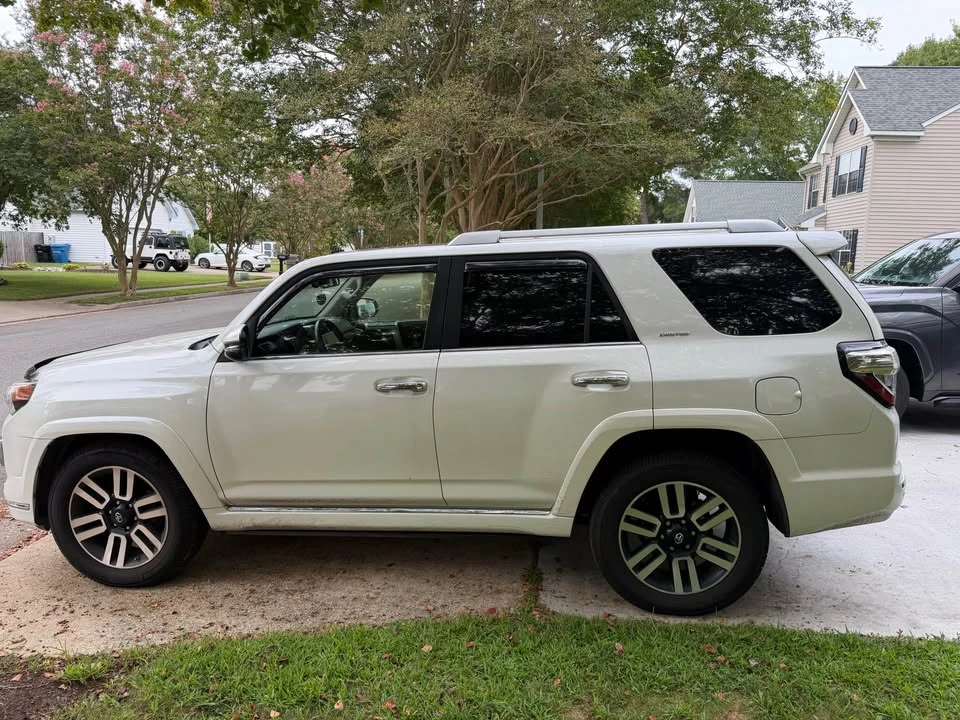 2020 Toyota 4Runner 5th Gen - Image 3 of 4