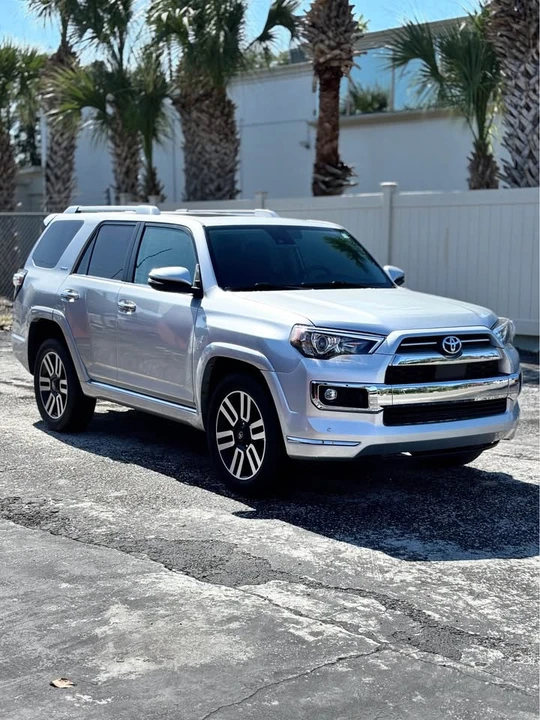 2020 Toyota 4Runner 5th Gen - Image 3 of 12