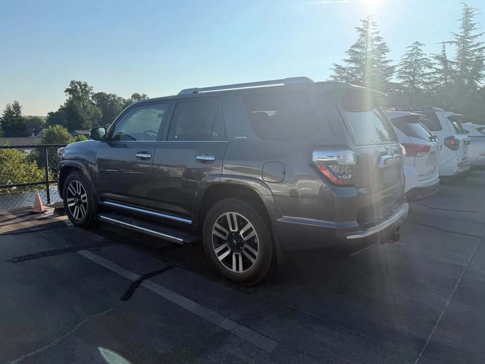 2020 Toyota 4Runner 5th Gen - Image 2 of 7