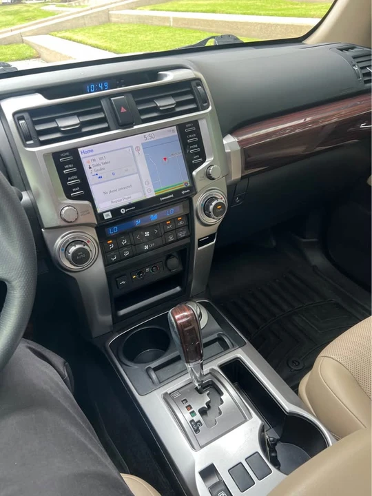 2020 Toyota 4Runner 5th Gen - Image 9 of 15
