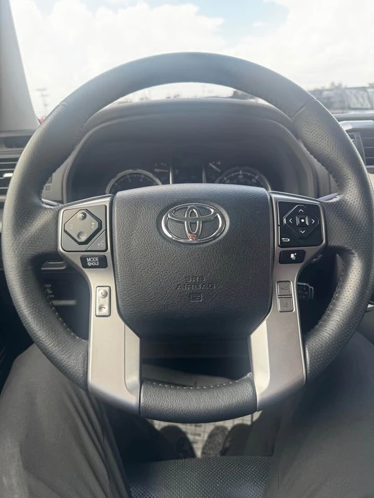 2020 Toyota 4Runner 5th Gen - Image 11 of 16