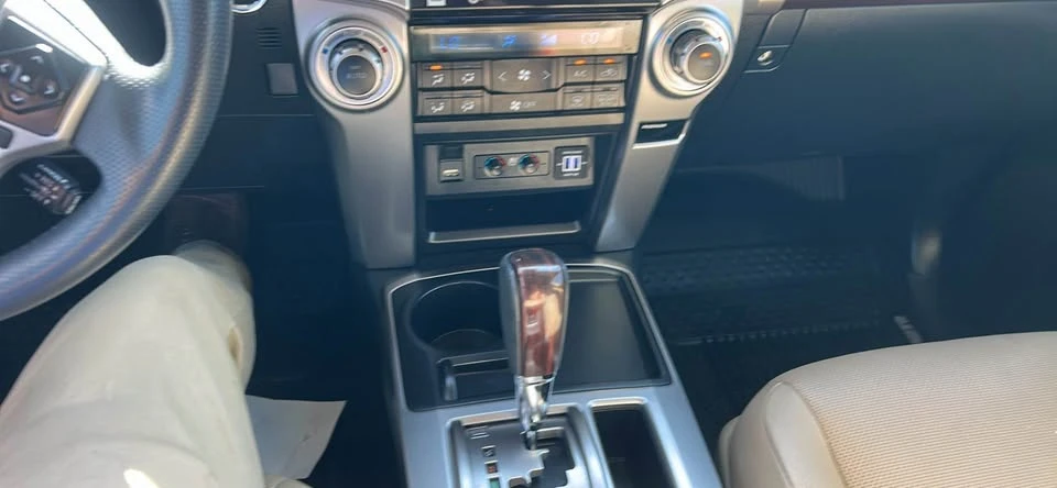 2020 Toyota 4Runner 5th Gen - Image 16 of 18