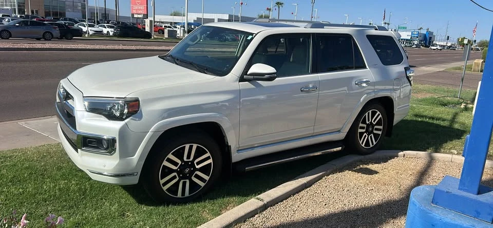 2020 Toyota 4Runner 5th Gen - Image 10 of 18