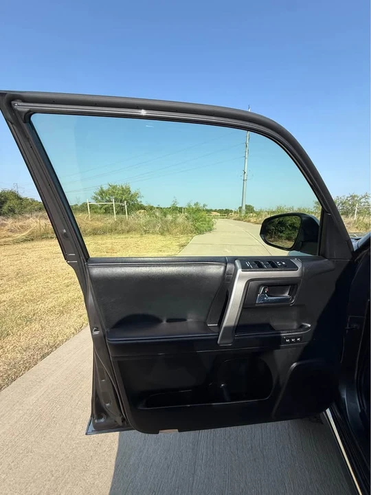 2020 Toyota 4Runner 5th Gen - Image 7 of 15