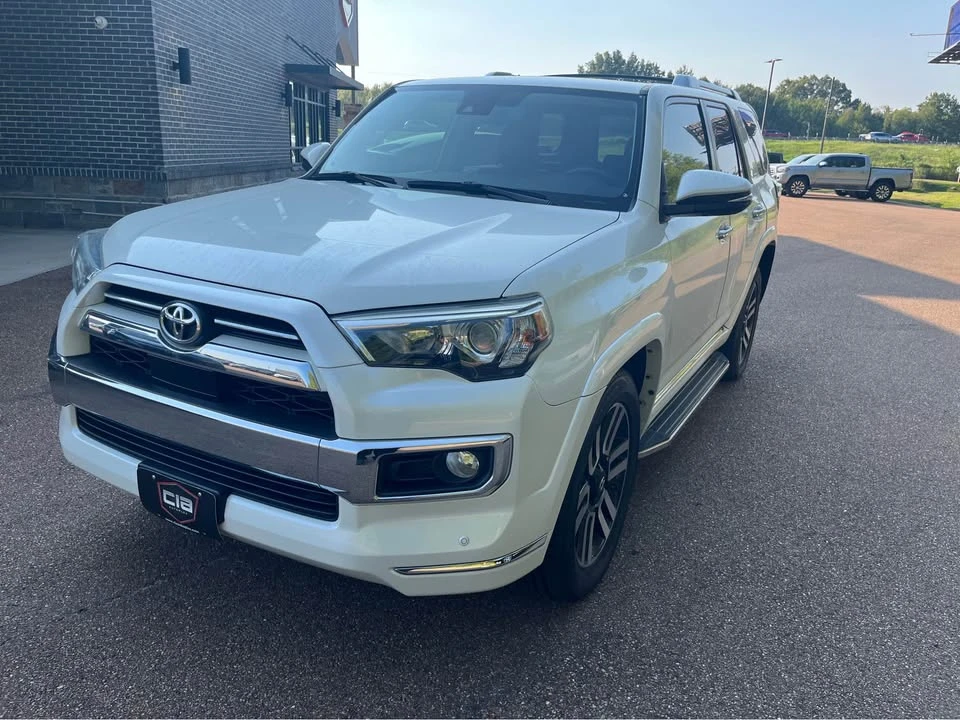 2020 Toyota 4Runner 5th Gen - Image 2 of 14