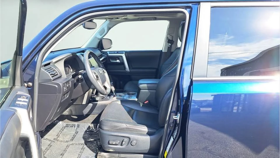 2020 Toyota 4Runner 5th Gen - Image 3 of 7