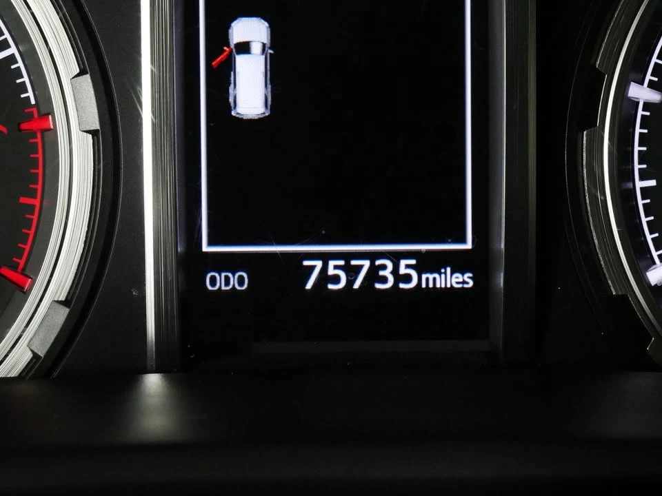 2020 Toyota 4Runner 5th Gen - Image 13 of 20