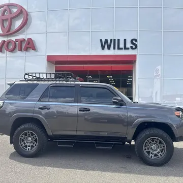 2020 Toyota 4Runner Venture