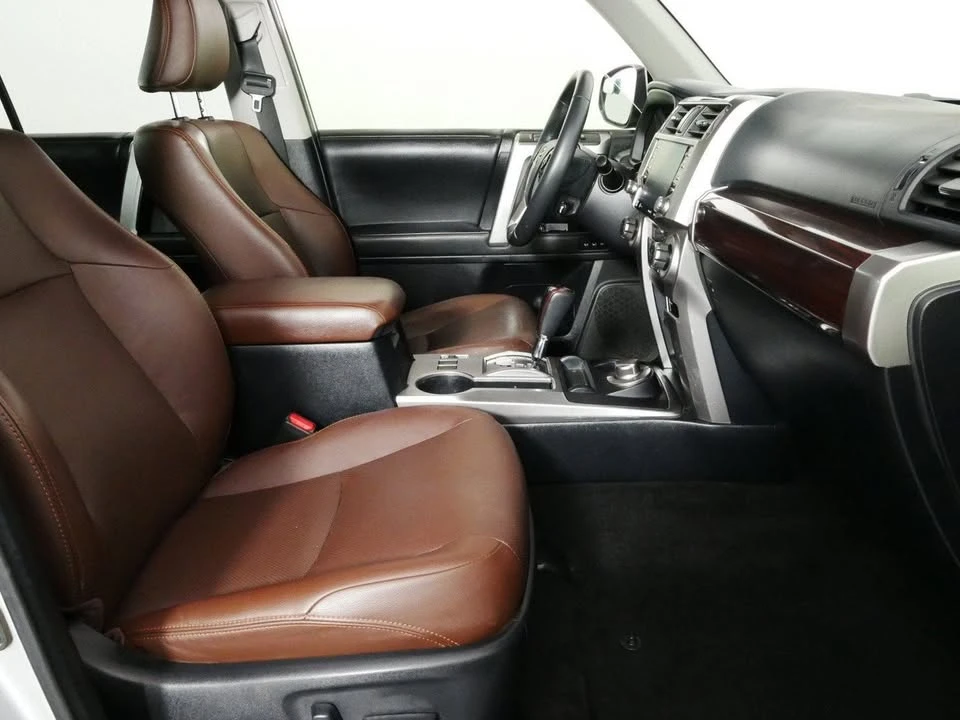 2020 Toyota 4Runner 5th Gen - Image 19 of 20