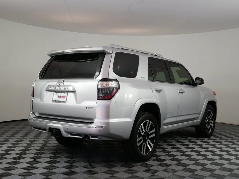 2020 Toyota 4Runner 5th Gen - Image 6 of 20