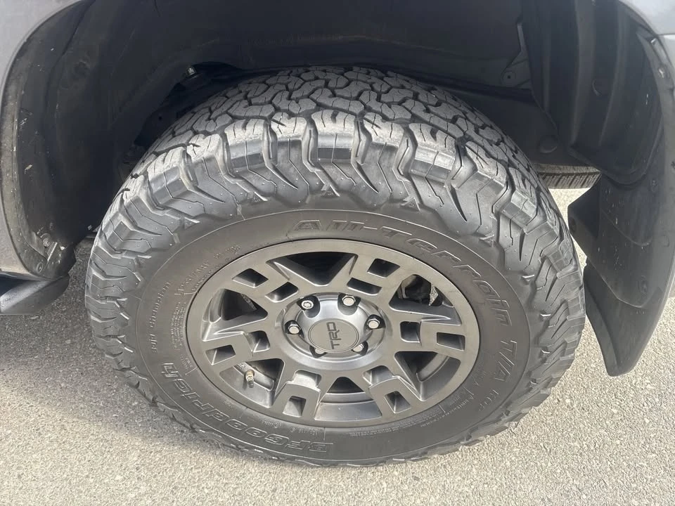 2020 Toyota 4Runner 5th Gen - Image 10 of 20