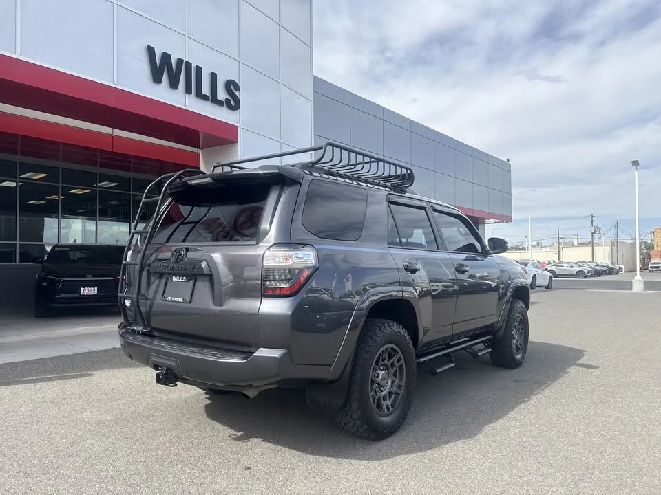 2020 Toyota 4Runner 5th Gen - Image 9 of 20