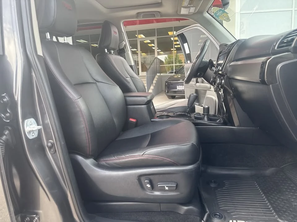 2020 Toyota 4Runner 5th Gen - Image 15 of 20