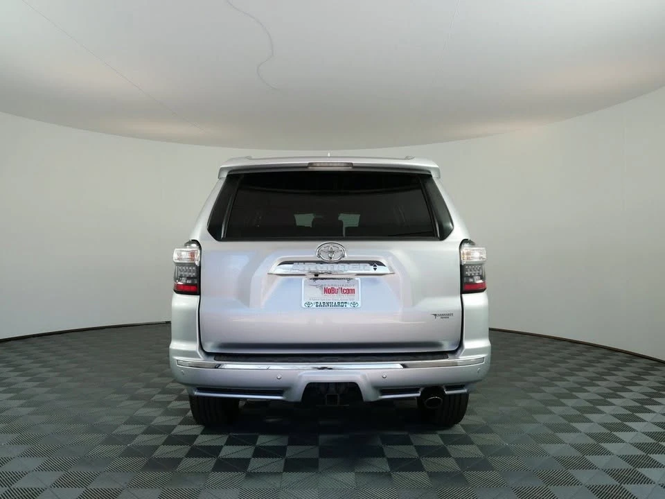 2020 Toyota 4Runner 5th Gen - Image 5 of 20