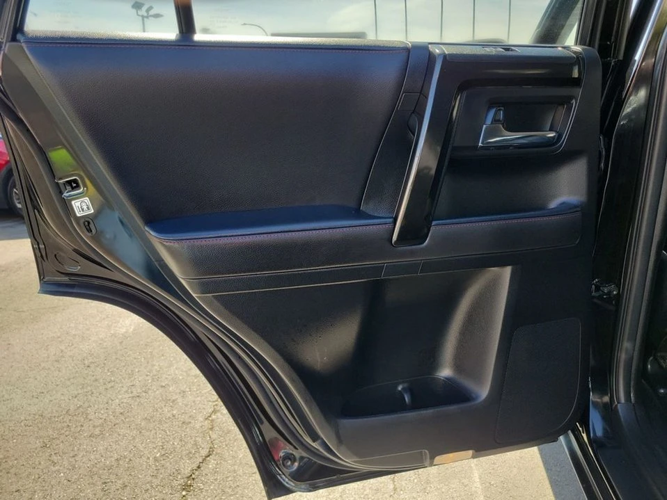 2020 Toyota 4Runner 5th Gen - Image 17 of 20