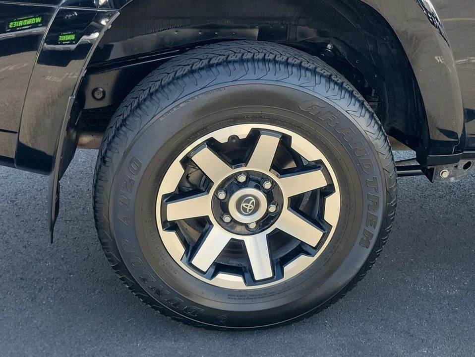 2020 Toyota 4Runner 5th Gen - Image 10 of 20