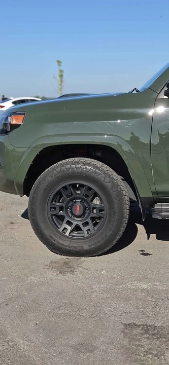 2020 Toyota 4Runner 5th Gen - Image 3 of 18