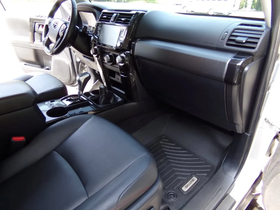 2020 Toyota 4Runner 5th Gen - Image 15 of 20
