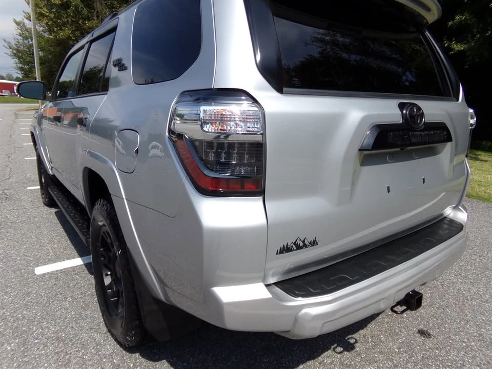 2020 Toyota 4Runner 5th Gen - Image 8 of 20
