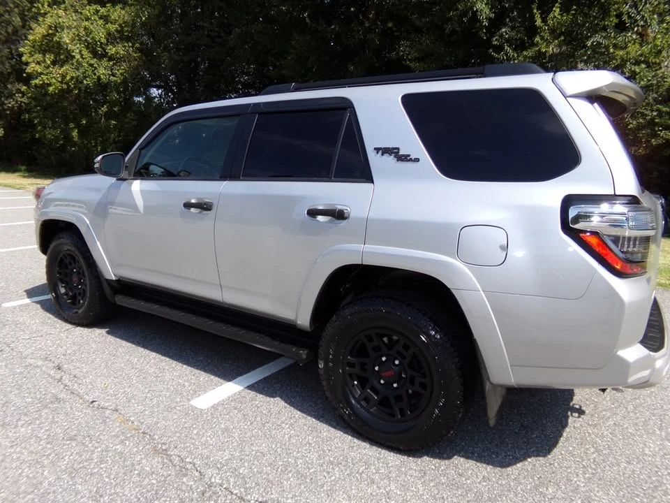 2020 Toyota 4Runner 5th Gen - Image 9 of 20
