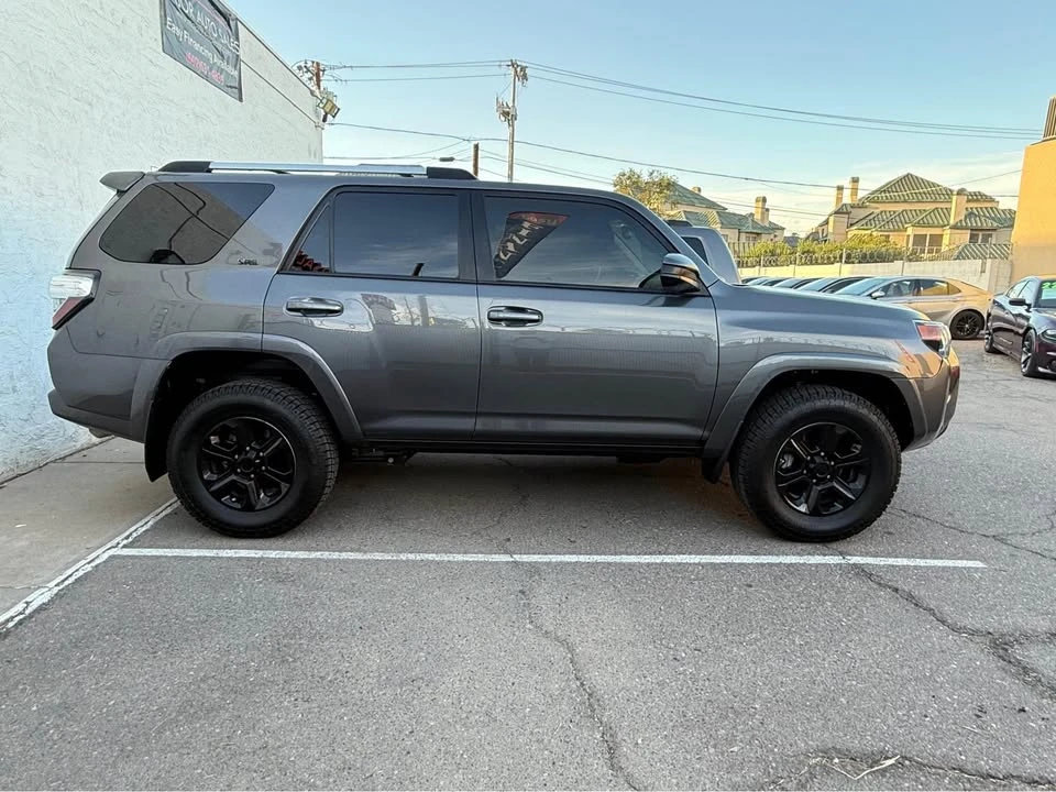 2020 Toyota 4Runner 5th Gen - Image 2 of 7