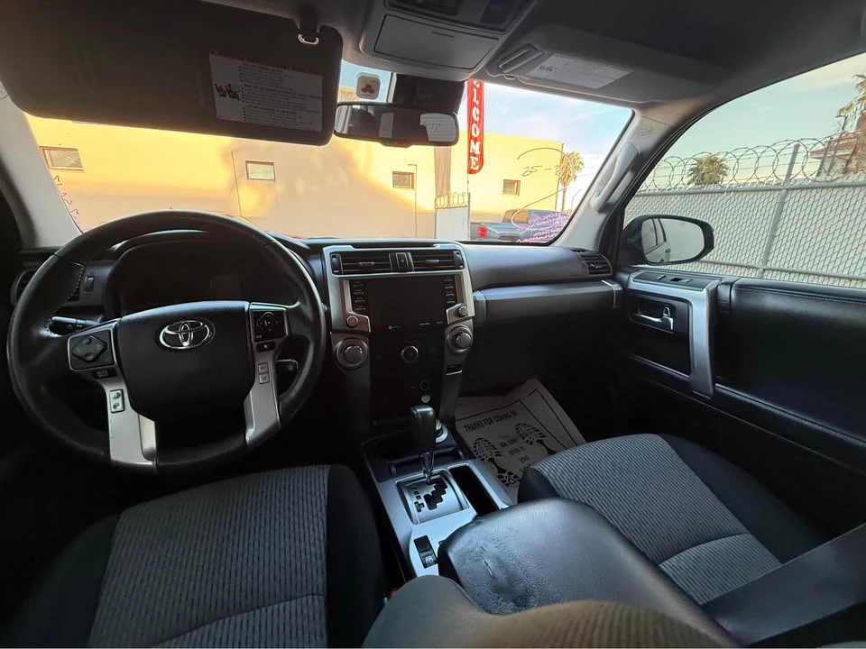 2020 Toyota 4Runner 5th Gen - Image 6 of 7