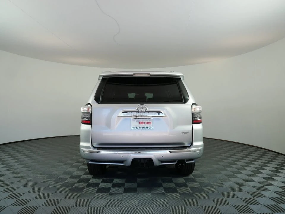 2020 Toyota 4Runner 5th Gen - Image 5 of 20