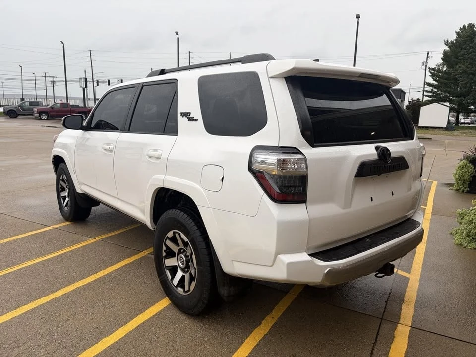2020 Toyota 4Runner 5th Gen - Image 5 of 20