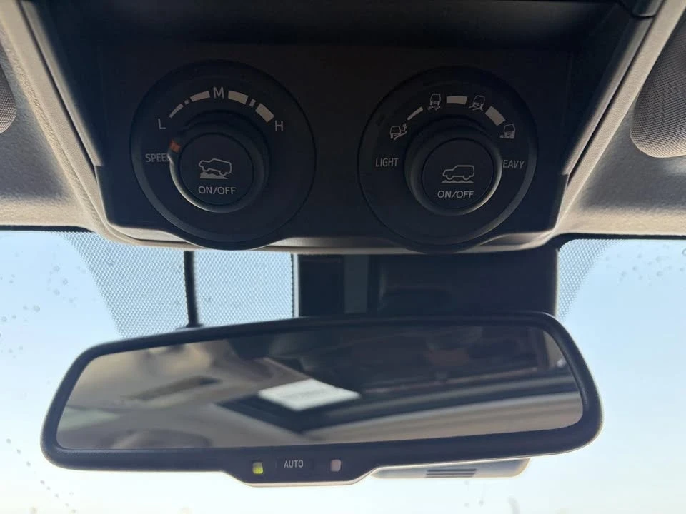 2020 Toyota 4Runner 5th Gen - Image 18 of 20