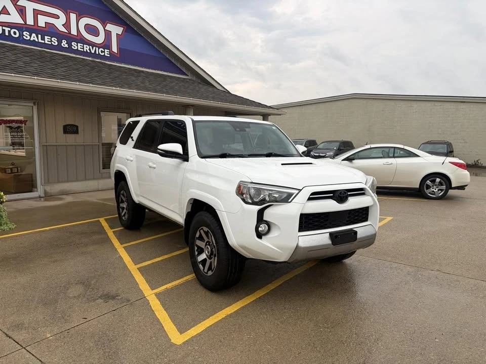 2020 Toyota 4Runner 5th Gen - Image 3 of 20